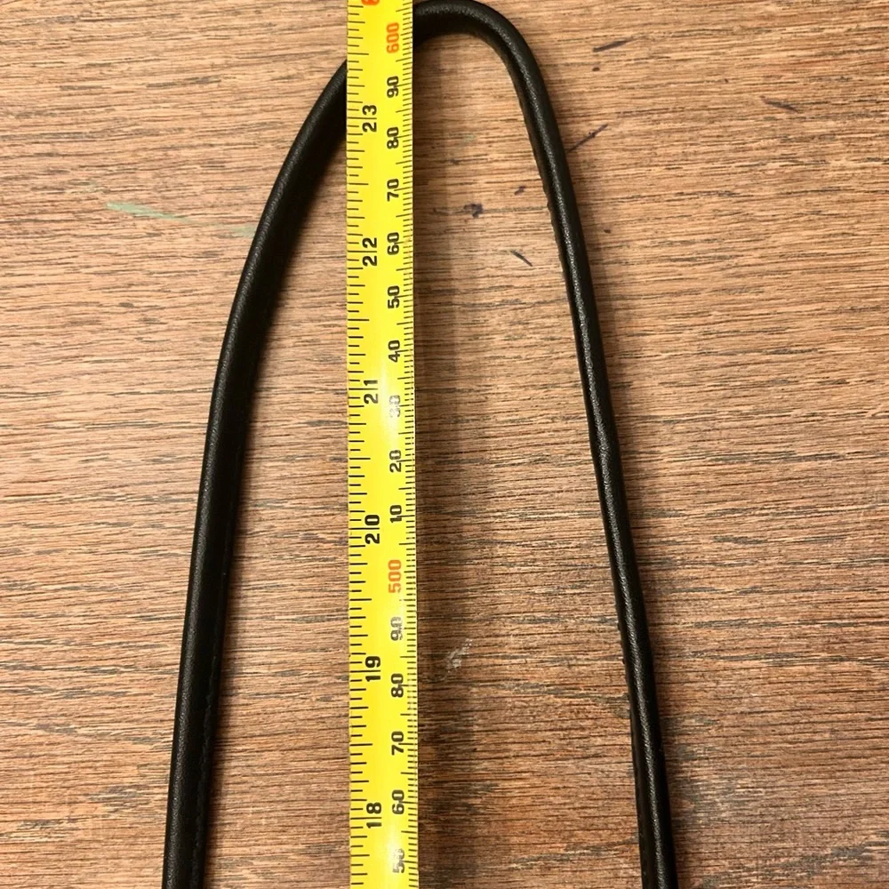 Etienne Aigner Black Leather Crossbody Bag - Picture 8 of 14